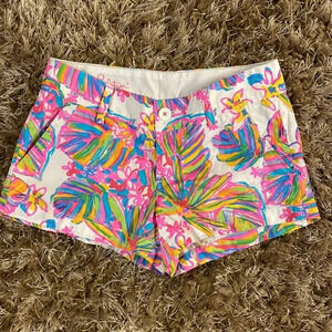 𝅺LILLY Pulitzer short size 2